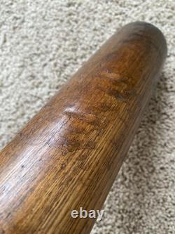 1890s-1900s Antique Vtg Baseball Bat Town Hall Thick Barrel Lathe Marks Turned 1890s-1900s Antique Vtg Baseball Bat Town Hall Thick Barrel Lathe Marks Turned
