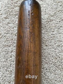 1890s-1900s Antique Vtg Baseball Bat Town Hall Thick Barrel Lathe Marks Turned 1890s-1900s Antique Vtg Baseball Bat Town Hall Thick Barrel Lathe Marks Turned