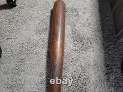 1920's Spaulding Baseball Bat Great Condition (Gene Valla)