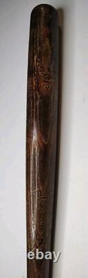 1922-1933 Louisville Slugger 42 Hillerich & Bradsby Patent 716541 Baseball Bat