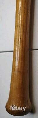 1922-1933 Louisville Slugger 42 Hillerich & Bradsby Patent 716541 Baseball Bat