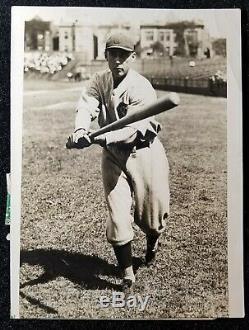 1926 Fine Edd Roush Underwood Type 1 Photo with Louisville Slugger Bat VTG Reds