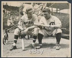 1932 HACK WILSON and BABE HERMAN Compare Bats Vintage Baseball Photo