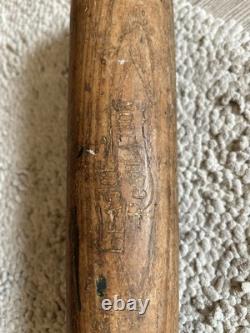 1936 Hillerich & Bradsby King Of The Field Wood No. 13 Baseball Bat 34