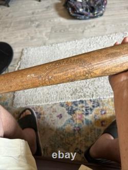 1936 Hillerich & Bradsby King Of The Field Wood No. 13 Baseball Bat 34