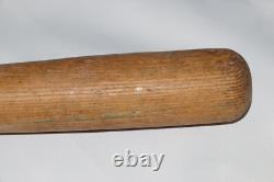 1950's Mathews Style No. WTA Hanna Batrite 33 Baseball Bat Northern Ash 1950's Mathews Style No. WTA Hanna Batrite 33 Baseball Bat Northern Ash