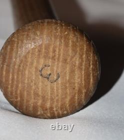 1950's Mathews Style No. WTA Hanna Batrite 33 Baseball Bat Northern Ash 1950's Mathews Style No. WTA Hanna Batrite 33 Baseball Bat Northern Ash