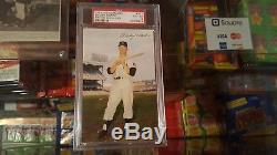 1953-55 Dormand Mickey Mantle Bat on Shoulder VINTAGE GRADED PSA 4 (Yankees)