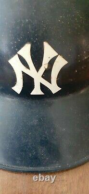 1960'S/1970s NEW YORK YANKEES VINTAGE GAME USED BATTING HELMET