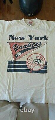 1960'S/1970s NEW YORK YANKEES VINTAGE GAME USED BATTING HELMET