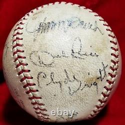 1960s JOHNNY BENCH Signed ONL Giles Ball Auto vtg Clyde Wright Del Rice