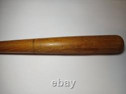1960s Roberto Clemente Baseball Bat Louisville Slugger Hillerich & Bradsby 125