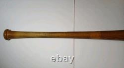 1960s Roberto Clemente Baseball Bat Louisville Slugger Hillerich & Bradsby 125