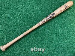 1970s JERRY MORALES SAN DIEGO PADRES H & B K75 VINTAGE GAME USED BAT