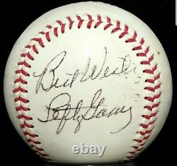 1970s LEFTY GOMEZ Signed Baseball 20s 30s New York Yankees Team Auto vtg HOF