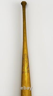 1970s Louisville Slugger Ernie Banks HOF 1977 Vintage Baseball Bat Cubs 34 35oz 1970s Louisville Slugger Ernie Banks HOF 1977 Vintage Baseball Bat Cubs 34 35oz