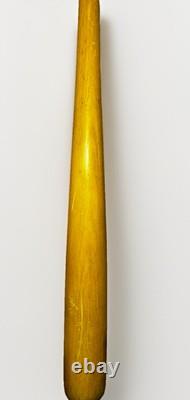 1970s Louisville Slugger Ernie Banks HOF 1977 Vintage Baseball Bat Cubs 34 35oz 1970s Louisville Slugger Ernie Banks HOF 1977 Vintage Baseball Bat Cubs 34 35oz