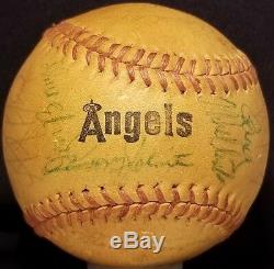 1977 California ANGEL TEAM SIGNED Baseball Auto hof NOLAN RYAN vtg BOBBY BONDS
