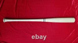1992-95 RYNE SANDBERG Game Issue SIGNED non used BAT Chicago Cubs HOF vtg 90s 1992-95 RYNE SANDBERG Game Issue SIGNED non used BAT Chicago Cubs HOF vtg 90s