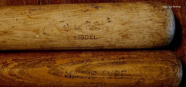 2× Vintage Adirondack Wood Baseball? Bats