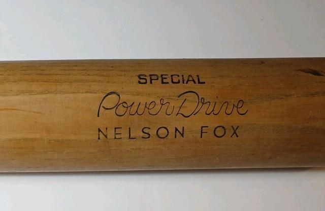 33 Old 1950s Nellie Fox Baseball Bat Louisville Slugger Hillerich & Bradsby 140