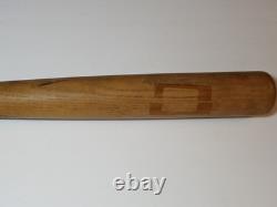 33 Old 1950s Nellie Fox Baseball Bat Louisville Slugger Hillerich & Bradsby 140