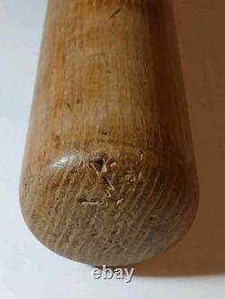 33 Old 1950s Nellie Fox Baseball Bat Louisville Slugger Hillerich & Bradsby 140