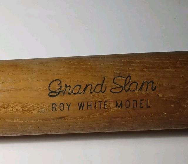 33 Old 1960s Roy White Baseball Bat Louisville Slugger Hillerich & Bradsby 180