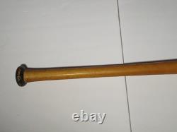 33 Old 1960s Roy White Baseball Bat Louisville Slugger Hillerich & Bradsby 180 33 Old 1960s Roy White Baseball Bat Louisville Slugger Hillerich & Bradsby 180