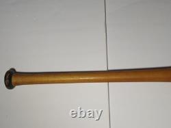 33 Old 1960s Roy White Baseball Bat Louisville Slugger Hillerich & Bradsby 180