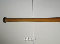 33 Old 1960s Roy White Baseball Bat Louisville Slugger Hillerich & Bradsby 180