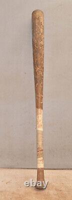 7 antique & vintage Hillerich Bradsby UTK B & D & more collectible baseball bat