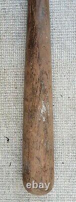 AJ Reach brand vintage baseball bat NO. 10 M (circa 1933-1945)