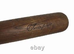 Antique 1910s-1930s HILLERICH & BRADSBY CHAMPION No. 8 Baseball Bat Vintage