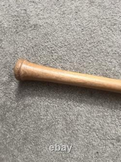 Antique 34 Wood Hanna Batrite Bat 1940's/early 1950's Ryan Style No. WTAS Pro Antique 34 Wood Hanna Batrite Bat 1940's/early 1950's Ryan Style No. WTAS Pro