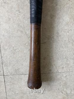 Antique A. G. Spalding Bros Baseball Bat No. 150-A Model 157