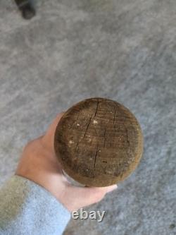 Antique Baseball Bat Leavitt Mfg. Co. GILL Urbana ILL USA 35 VTG Circa 1920's