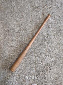 Antique Baseball Bat Leavitt Mfg. Co. GILL Urbana ILL USA 35 VTG Circa 1920's