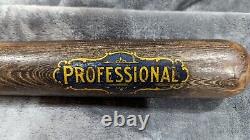 Antique Hillerich & Bradsby, Burnt Oil Finish PROFESSIONAL Decal Bat No. 16