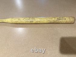Antique Rare Baseball Bat Old Hillerich & Bradsby Co. Antique Louisville 1930's