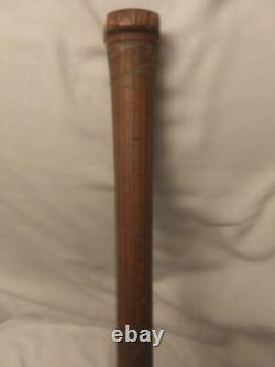 Antique Vintage Baseball Bat Hand Turn Rare 33 34 oz. Unique Handle No markings Antique Vintage Baseball Bat Hand Turn Rare 33 34 oz. Unique Handle No markings