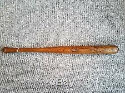 Antique Vtg. Spalding Record Baseball Bat Circa 1908 to 1912 NICE