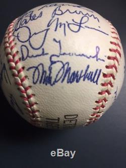 Authentic Vintage 1967 Detroit Tigers Autographed baseball includes Al Kaline