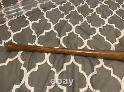 Babe Ruth 1920's 40 BR 35 Bat, No Inch Marks, Cracked Name Plate. Stunning Bat