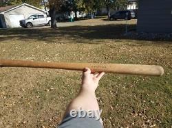 C. 1920s Vintage EC Simmons Swatter Wood American Baseball Bat 50