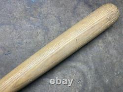 C8 Vtg 60s 35 HILLERICH BRADSBY MICKEY MANTLE 125 K55 ALMA COLLEGE Baseball Bat