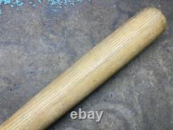 C8 Vtg 60s 35 HILLERICH BRADSBY MICKEY MANTLE 125 K55 ALMA COLLEGE Baseball Bat