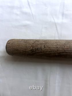 COOL FIND RARE VINTAGE BASEBALL Brooklyn Dodgers 18- inch Wood Mini Baseball Bat