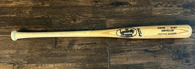 Calvin Schiraldi Super Rare Vintage Pitchers Bat Louisville Slugger 267