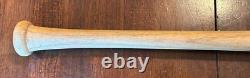 Calvin Schiraldi SUPER RARE VINTAGE PITCHERS BAT Louisville Slugger 267 Calvin Schiraldi SUPER RARE VINTAGE PITCHERS BAT Louisville Slugger 267